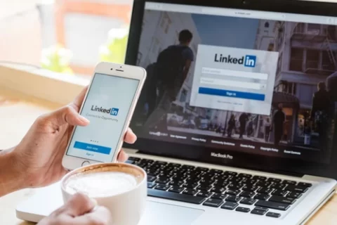 Veja como funciona a rede social LinkedIn