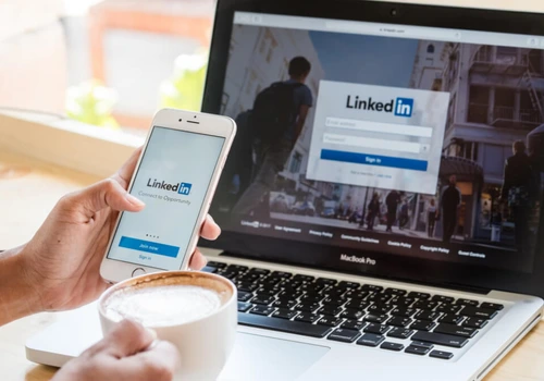 Veja como funciona a rede social LinkedIn