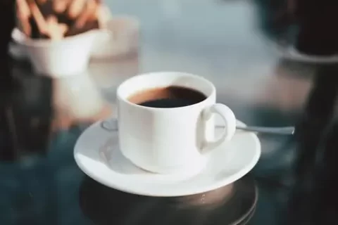 Beber café pode prolongar a vida